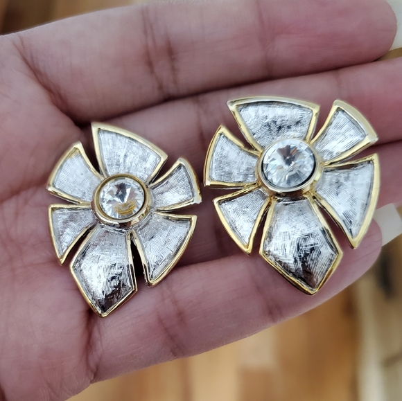 Vintage Art Deco Earrings - Picture 2 of 3